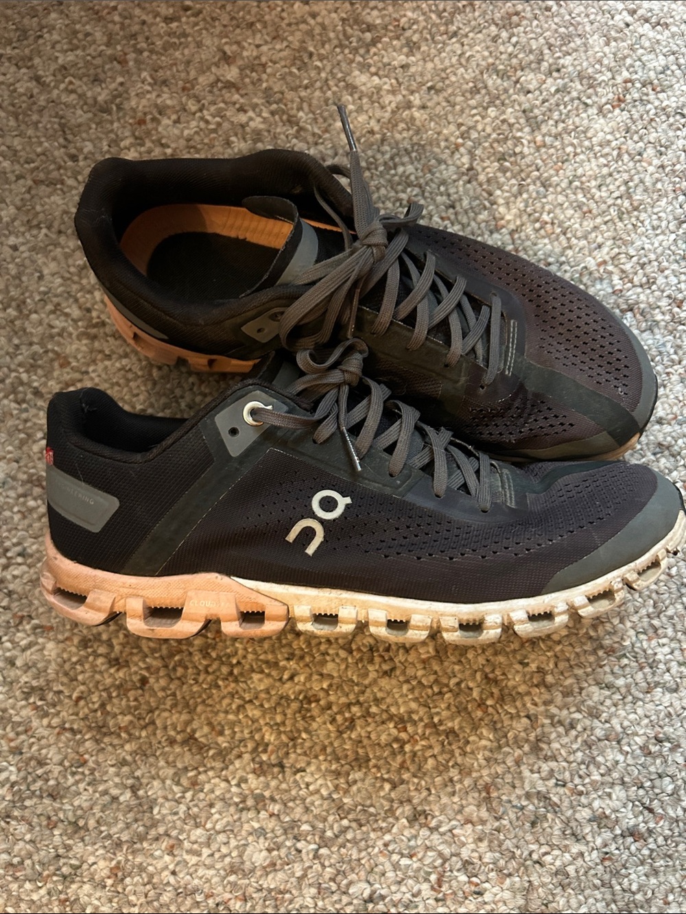 On Running Womens Athletic Shoes in Black with Tan/pink Sole